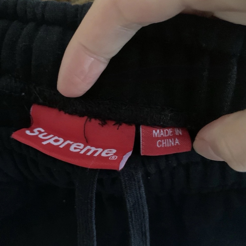 Supreme unisex sweatpants fw24 - Picture 3 of 7